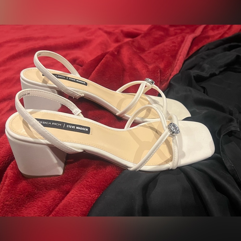 Steve Madden Jessica Rich Anya white block Heeled rhinestone Slingback sandal 9